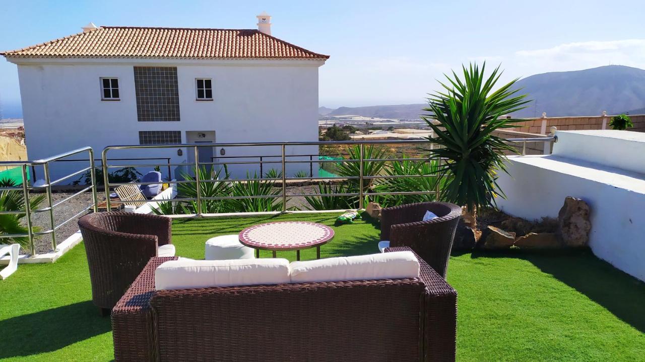 Villa Casa Zoe à Arona  Extérieur photo